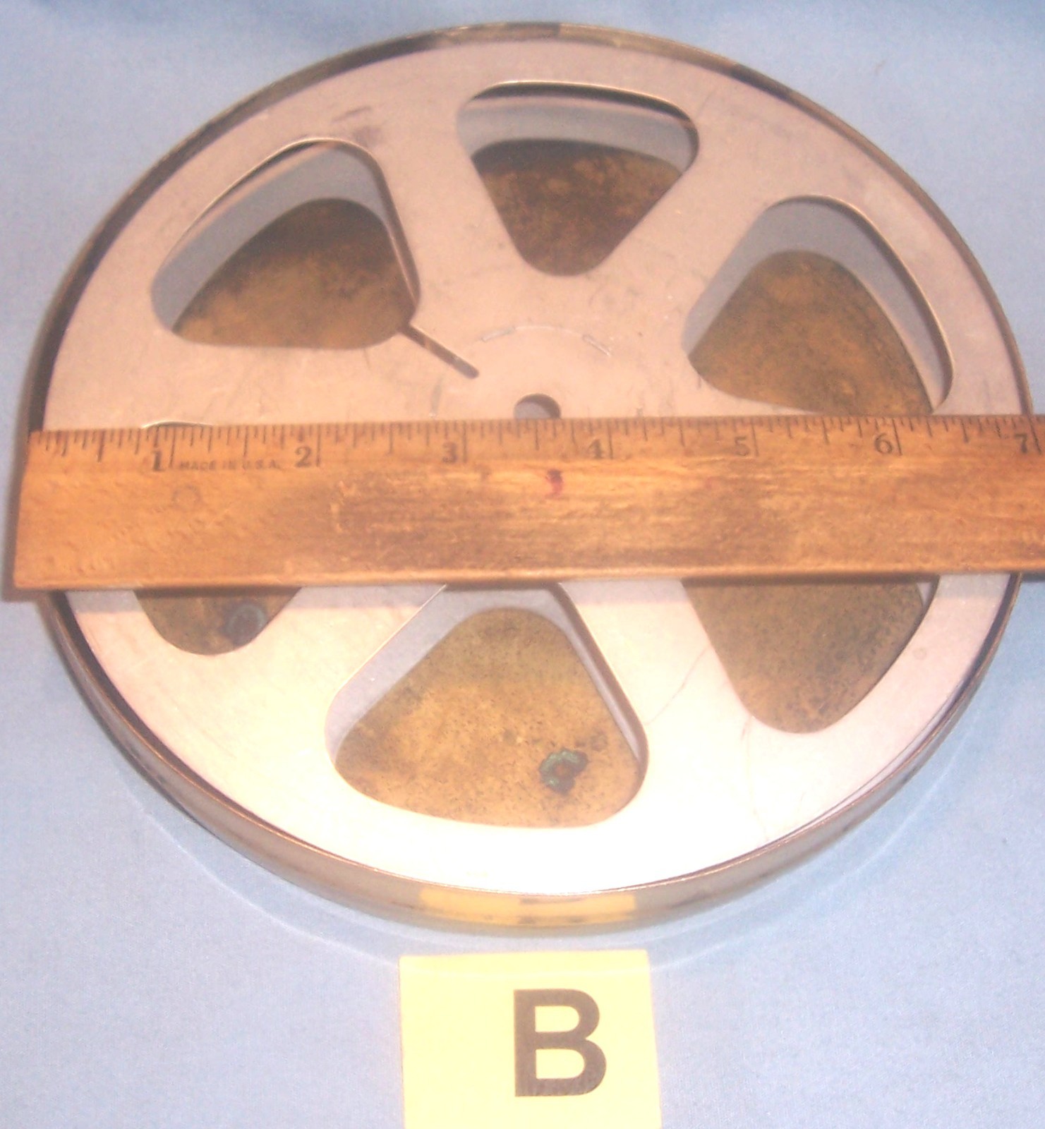 Eastman Kodak 16mm 400′ Home School Movie Film Projector Picture Reel w/ Can B