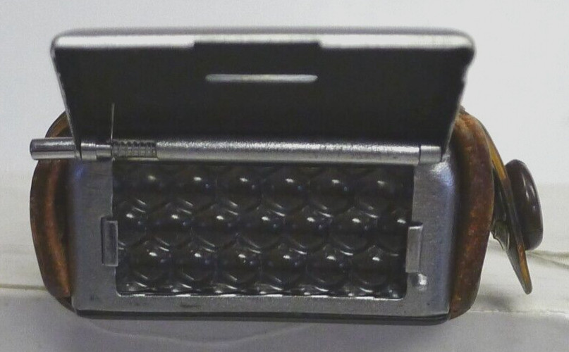 Sekonic L-8 Exposure Light Meter +Partial Leather Case – Made in Japan – TESTED