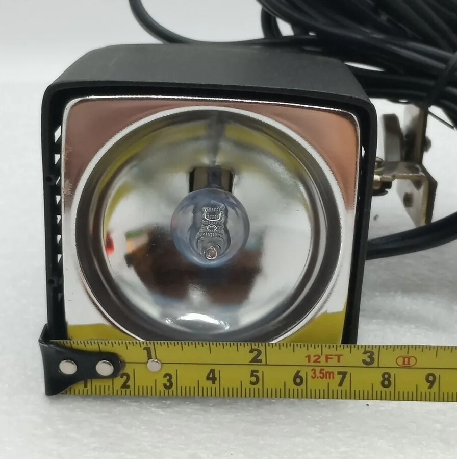 Sears Super 8 Compact Movie Light ~ model 8820 ~ Tested Working (VG)