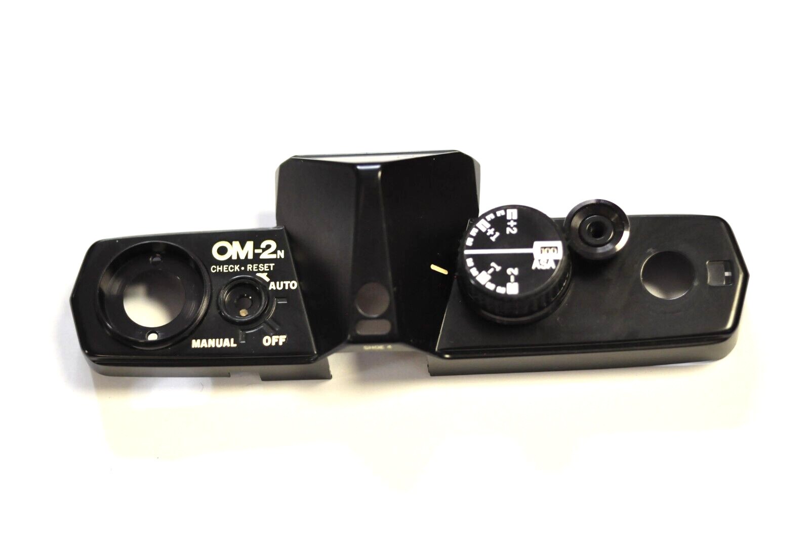 Olympus model OM-2n 35mm SLR black replacement top cover. Nos. READ. I