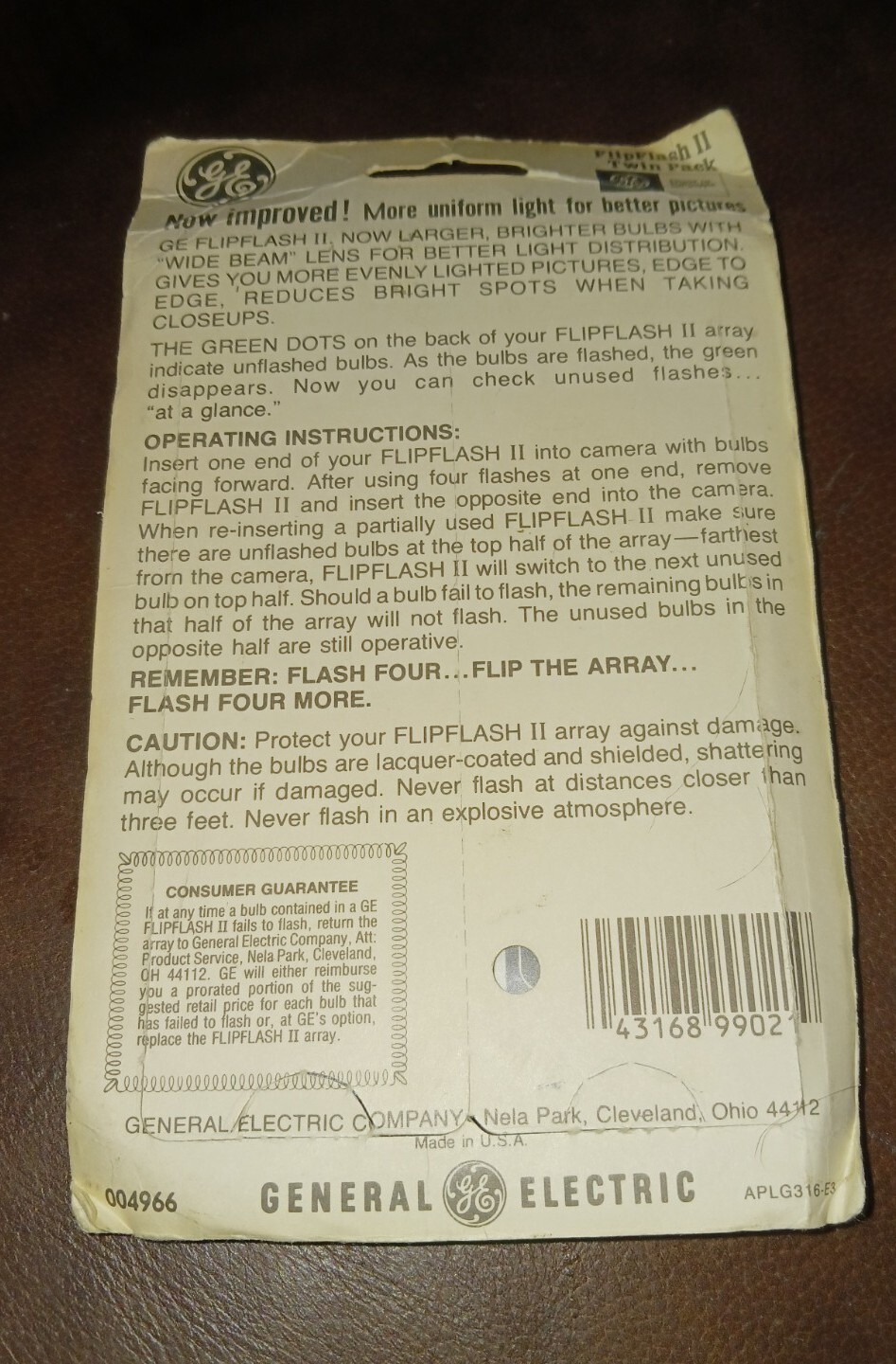 GE Flip Flash II Twin Pack Flashbulb 16 Flashes Strip Vintage NEW IN PACKAGE