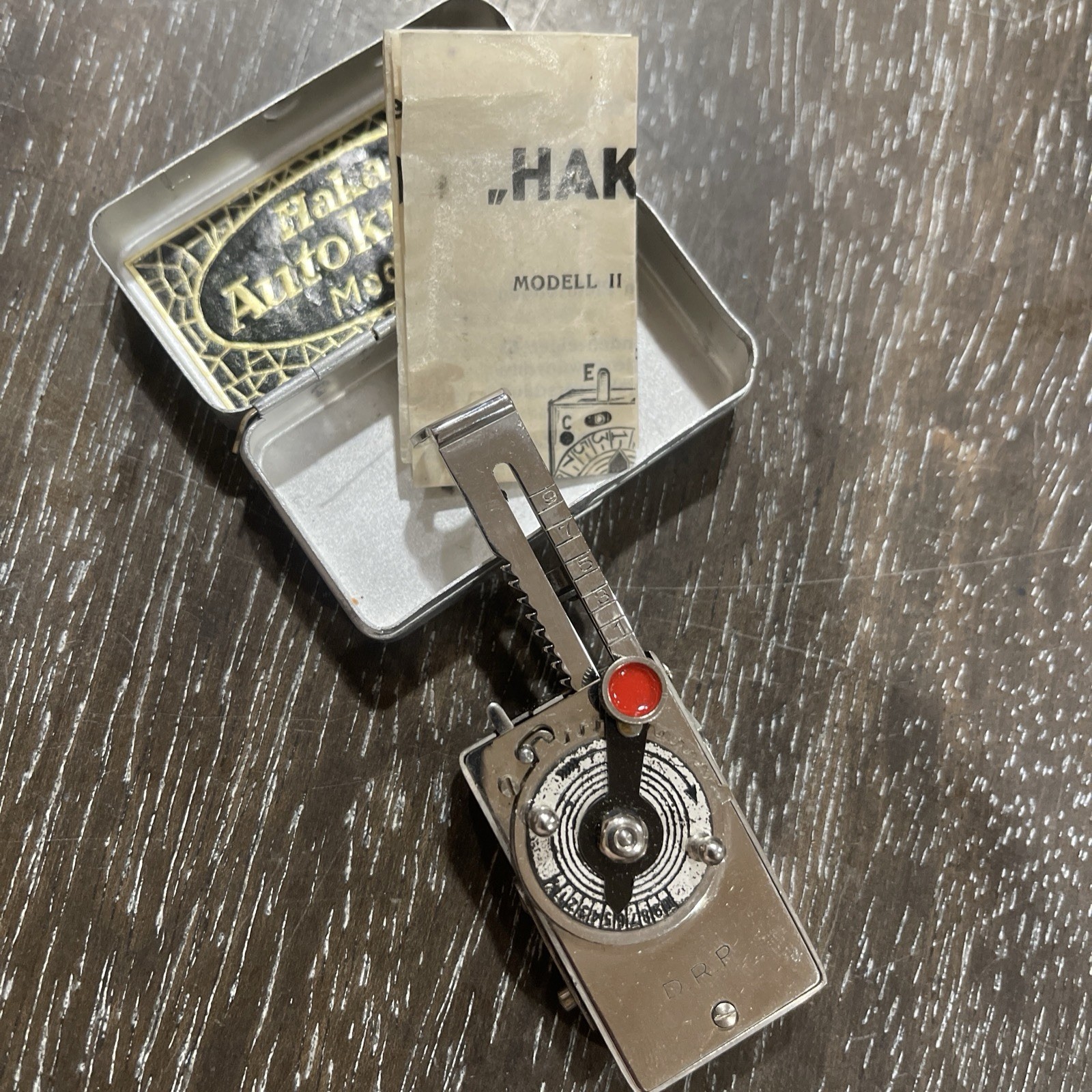 ✅ HAKA AUTOKNIPS 2, MODEL II SELF TIMER NICKEL SCREW MOUNT RANGE FINDER CAMERAS