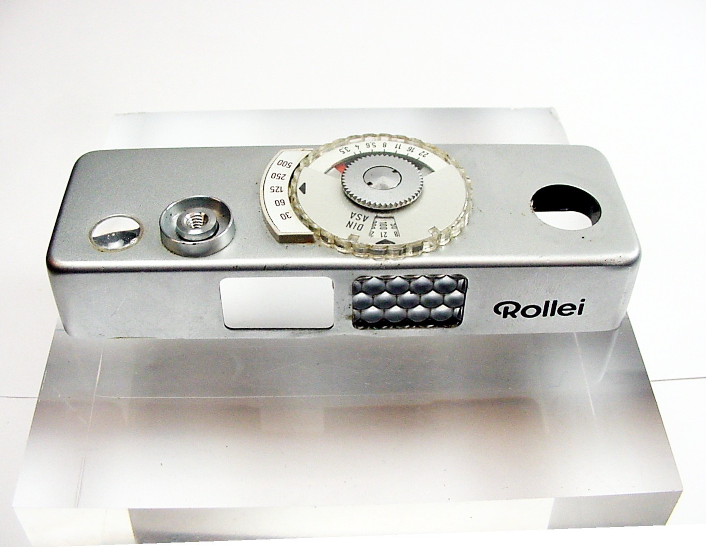 Rollei B35 top | Meter active | Used | $39 | #8 |