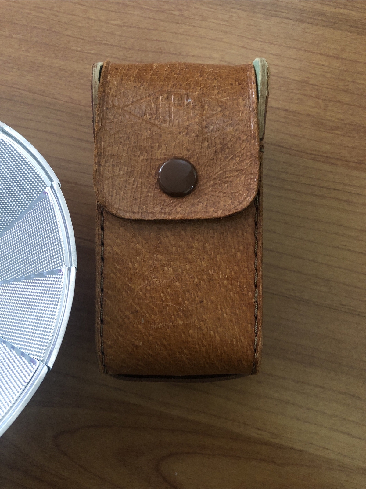 VINTAGE Alpex Deluxe Swivel Flash- Leather Case EUC 🔥🔥🔥