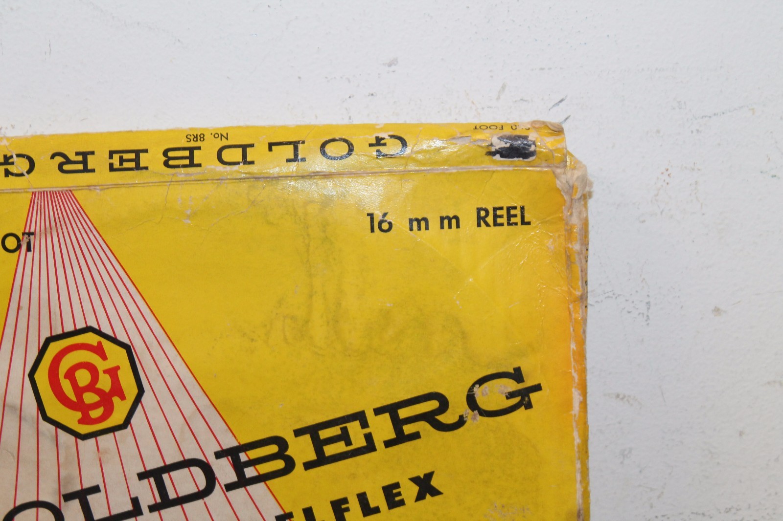 vintage Goldberg Bros. Reflex 800 Foot 16 mm reel in box No.8RS Denver, CO.