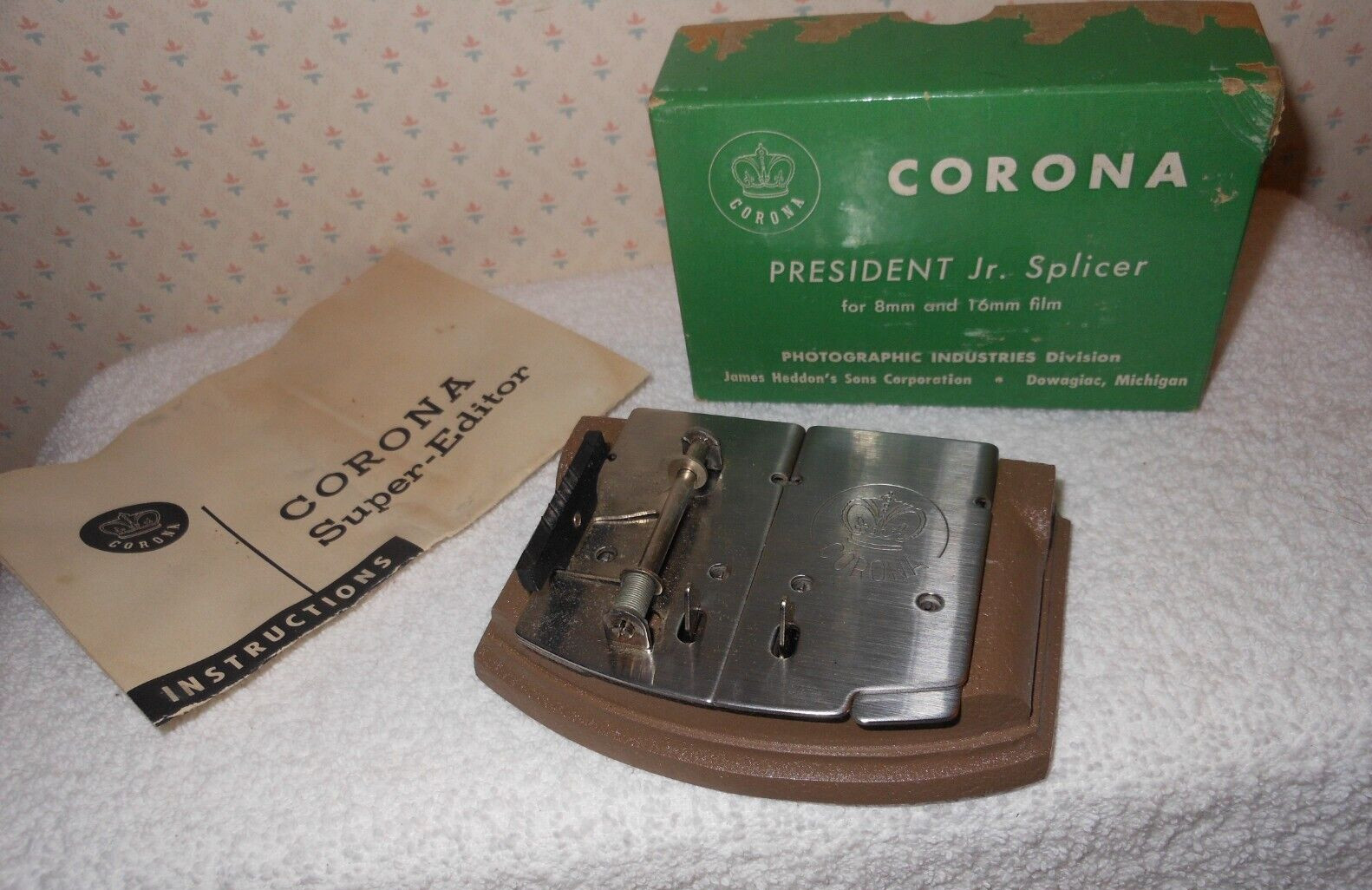 Vintage Corona President Jr. Film Splicer 8mm 16mm Original Box & Instructions