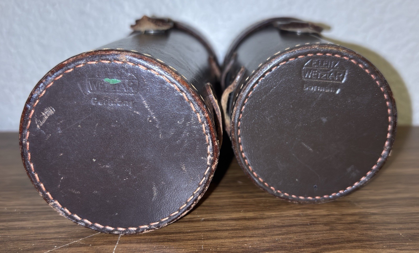 2 VINTAGE ELEITZ WETZLAR Germany Brown Leather Leica Snap Lens Cases 6” & 4.5”