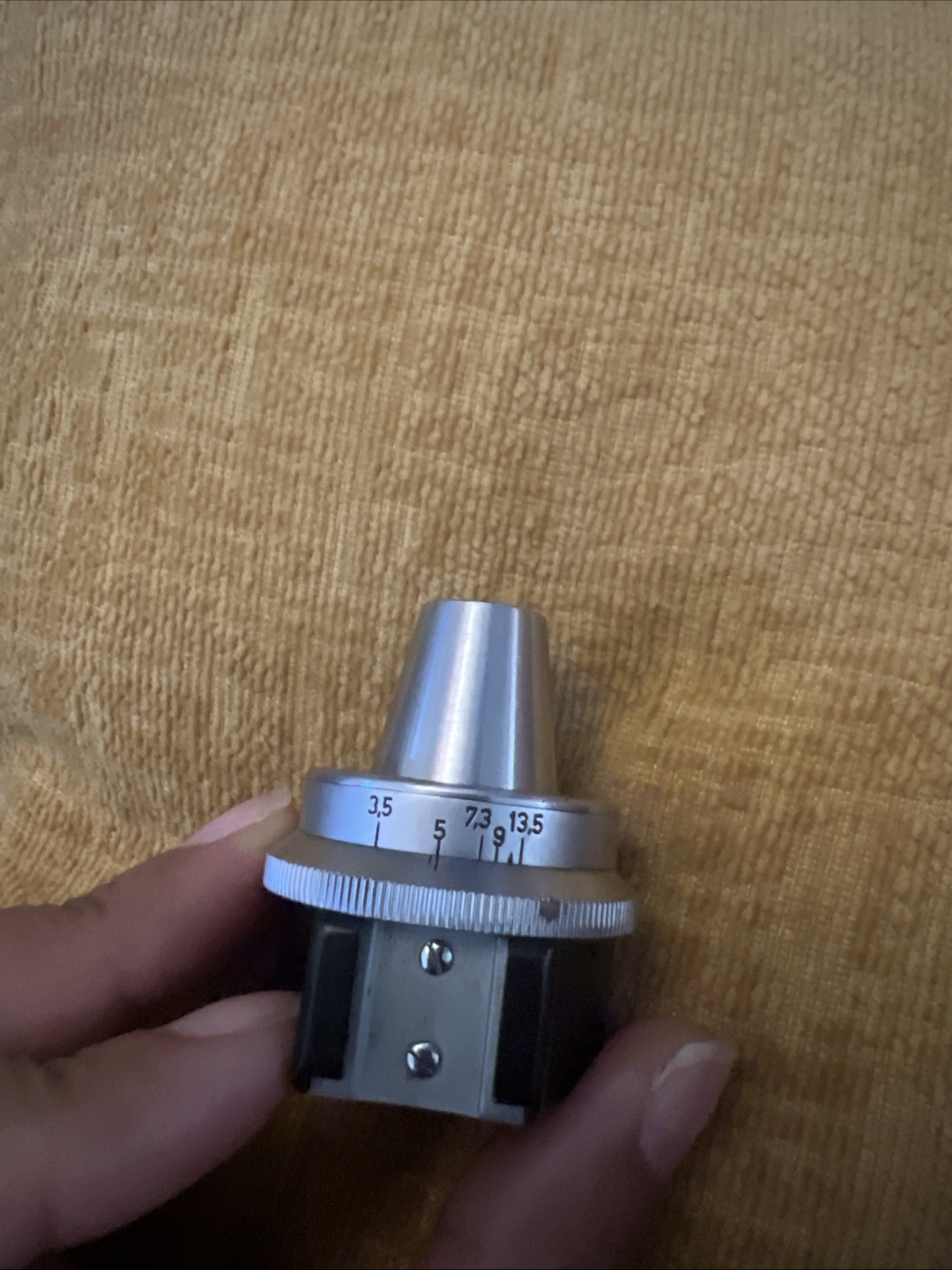 E. LEITZ WETZLAR BLACK UNIVERSAL VIEW FINDER for LEICA RANGEFINDER?