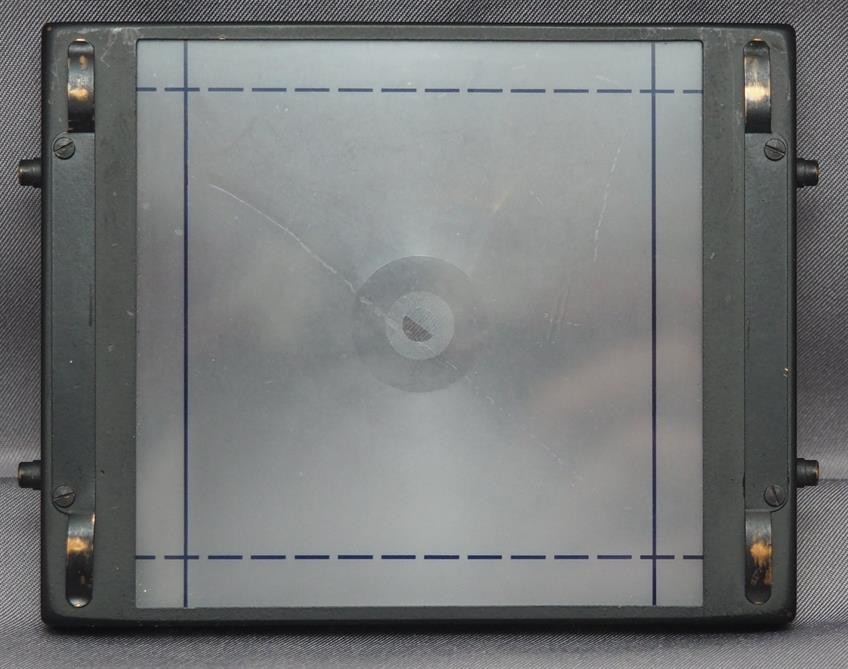 Mamiya RB67 Focusing Screen – Split Image – 2 photos