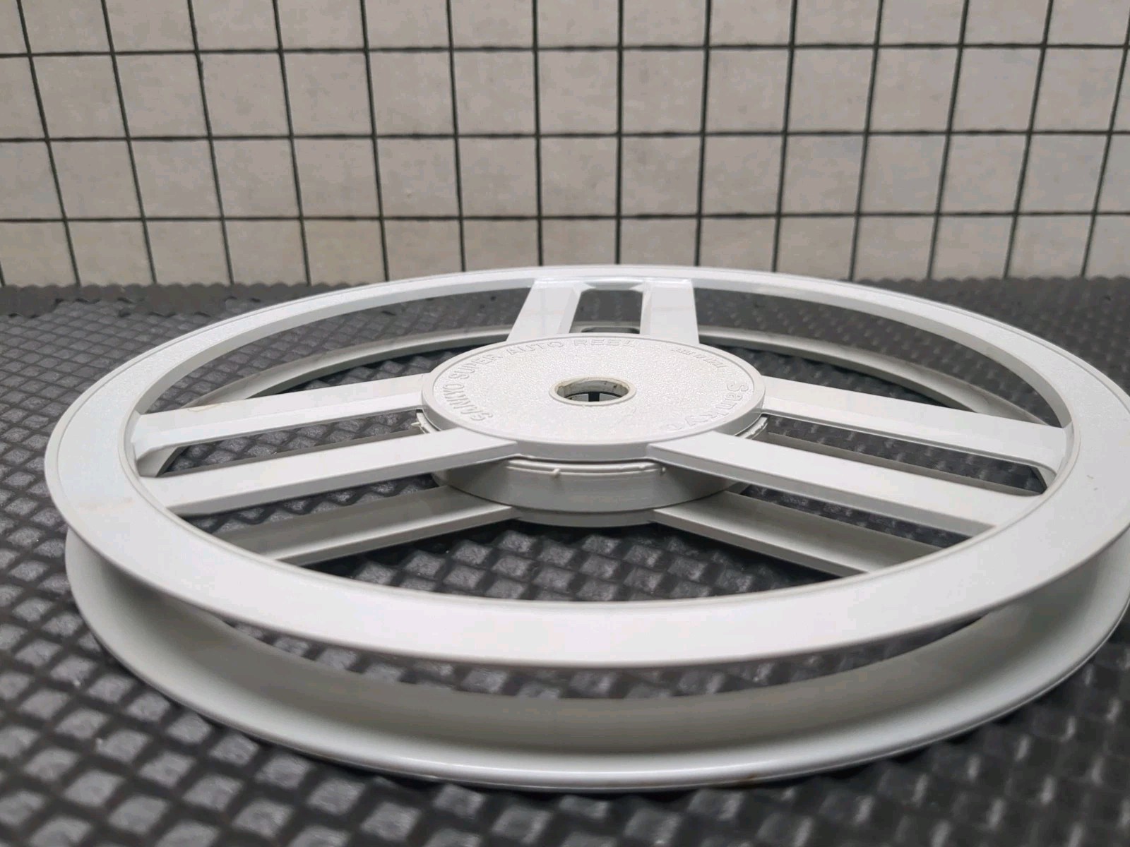 Sankyo Super Auto 8mm Reel 7” Inch Empty 8 mm Film Plastic