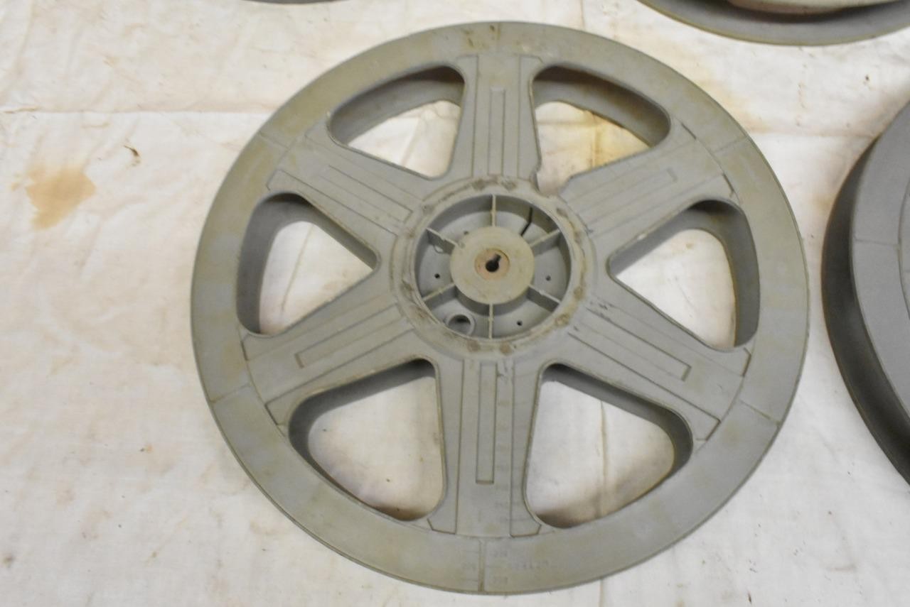 Lot of 5 Vintage 35 mm Movie Theater Film Reel Plastic 14.5″ Plio Magic