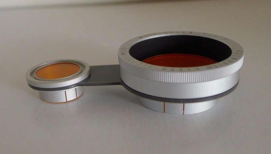 Polaroid # 516 Cloud Filter +Plastic Case for Most Color Pack Cameras
