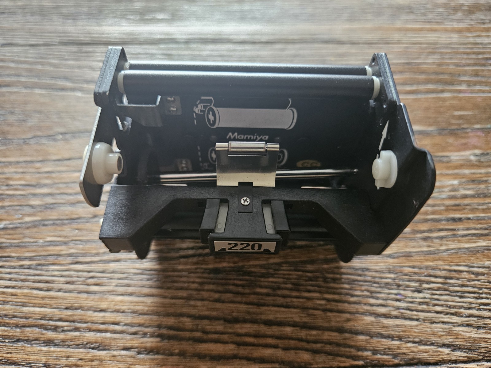 Mamiya 645 Rollfilmeinsatz 220. Filmeinsatz M645 N.134