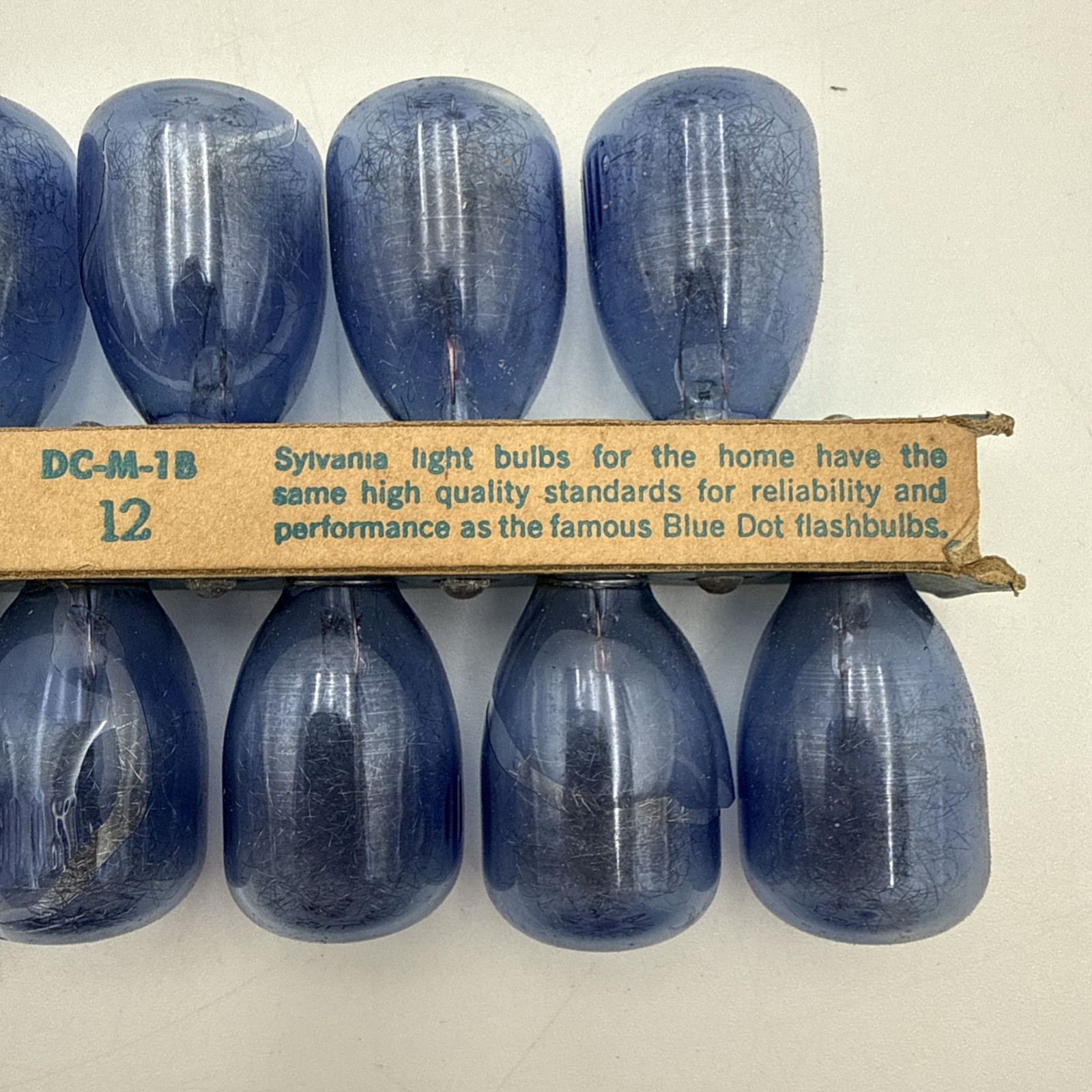 Vintage Sylvania M3B Blue Dot Flashbulbs Full Box Of 12 Bulbs New Old Stock