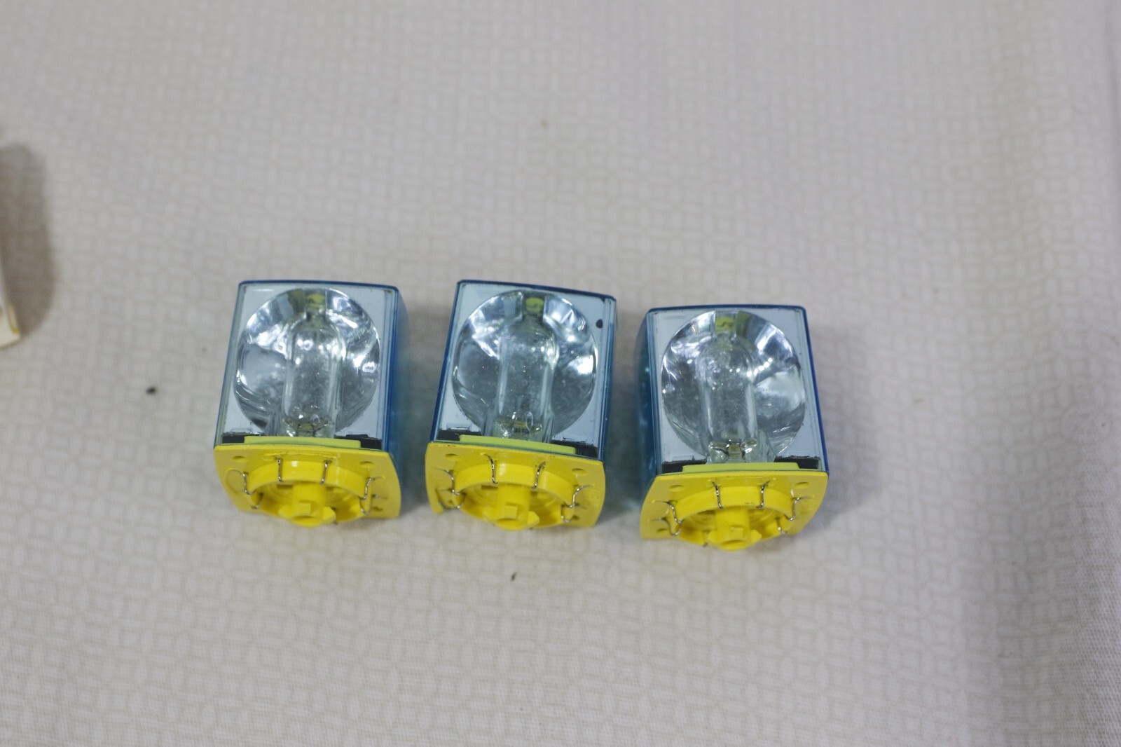GE (General Electric) Vintage Flash Cubes 3 Total, 12 flashes, unused!