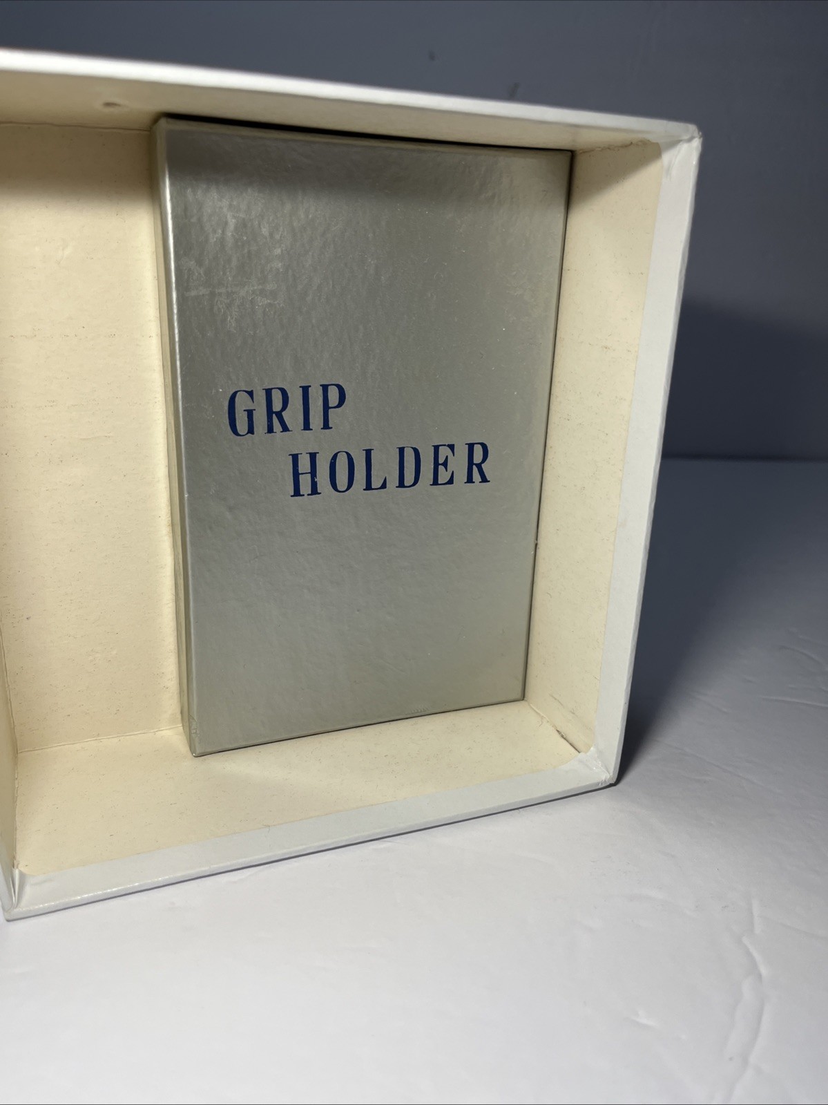 *EMPTY DISPLAY BOX* GRIP-HOLDER Model C MAMIYA-FLEX