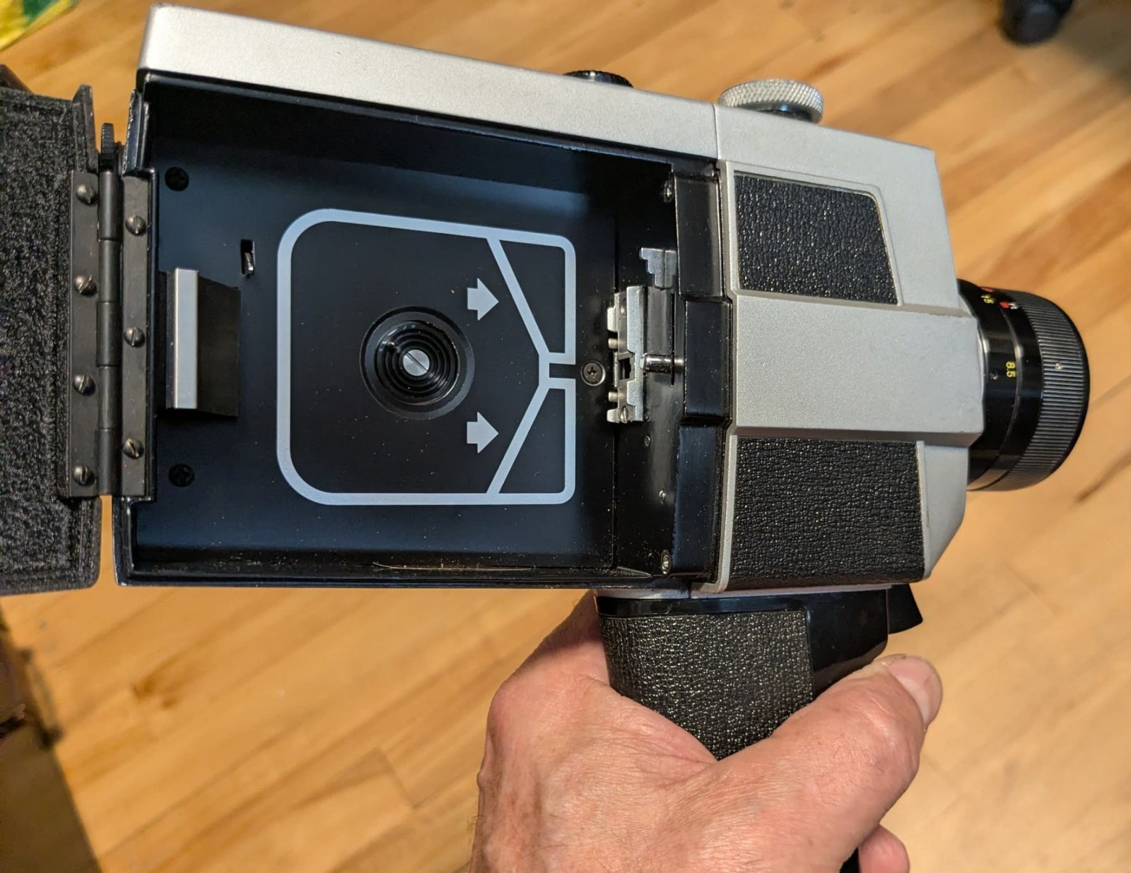 BOLLEYFLEX SUPER 8 CAMERA, VINTAGE 70s-80s, b-zoom, hard case
