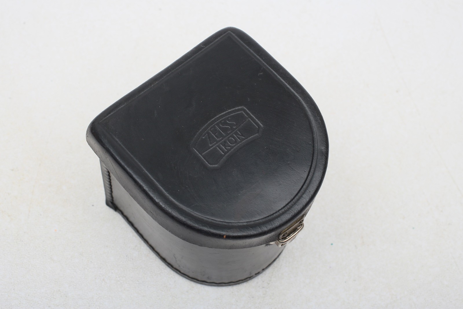 Zeiss model 23.1004 Black Leather w/Spring Bottom Fits 60mmx60mm Lens Case+GREAT