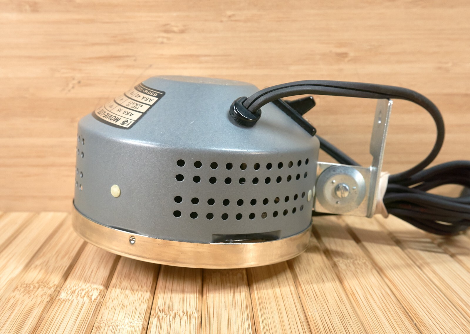 Vintage General Electric Movie Lite DWA Lamp Model 850 D, Made in USA
