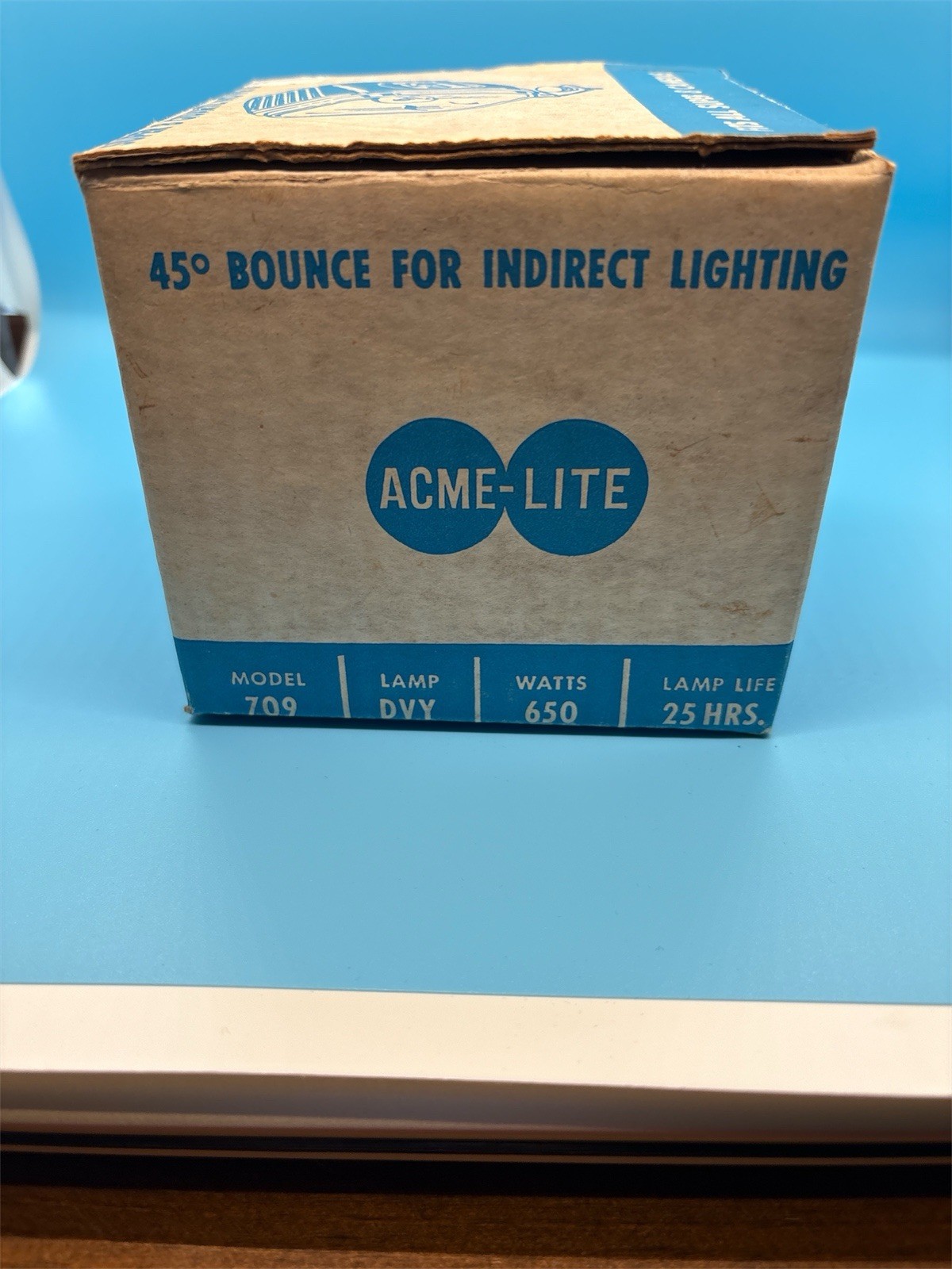 Acme-Lite Super 8 Quartz Movie Lite with Box Model 709 650 watts