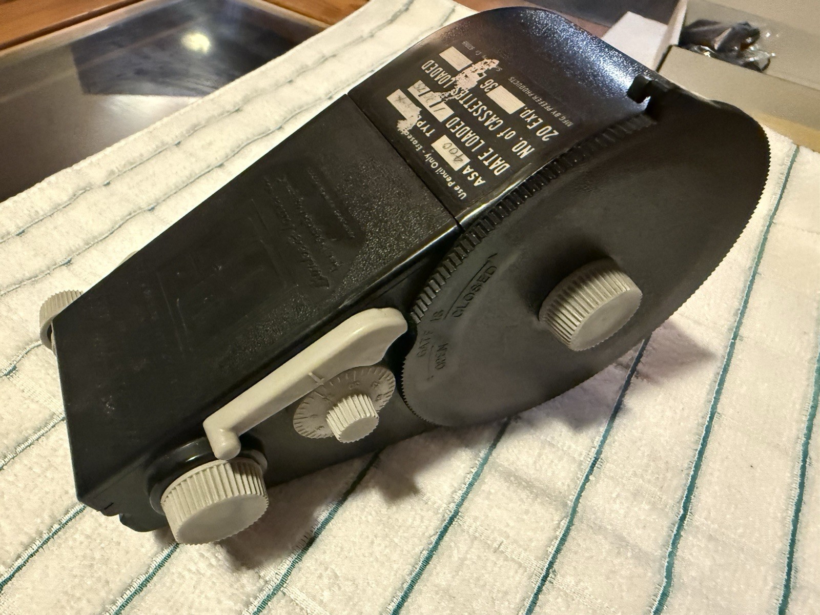 Vintage Watson Model 100 35mm Bulk Film Loader Pfefer – Loaded with ASA 400 film