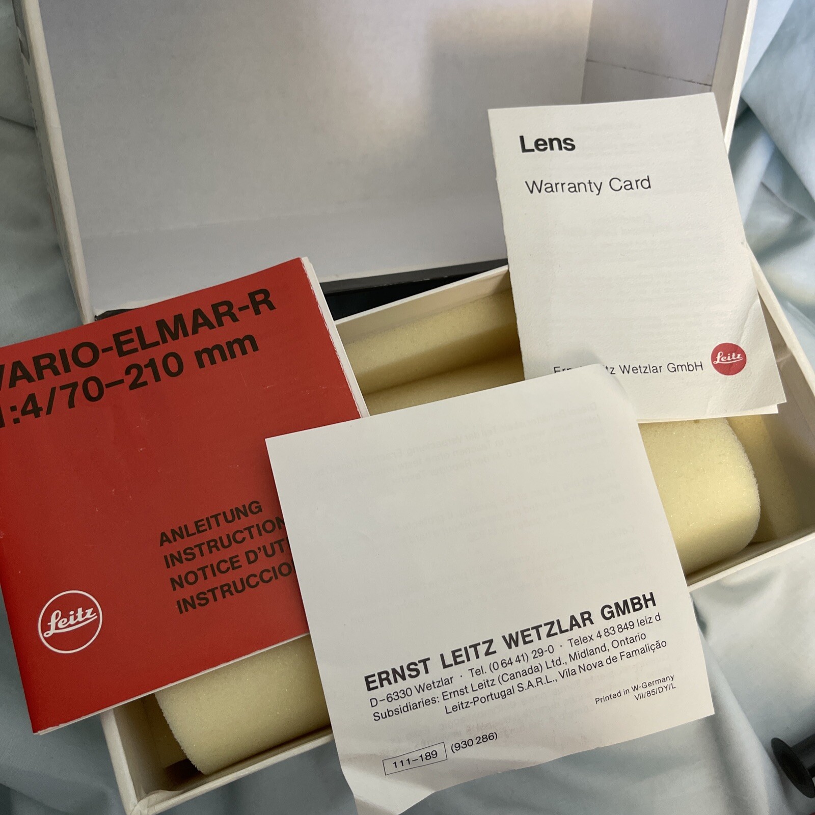 Leitz Leica VARIO ELMAR R 4 / 70-210 Empty Box With Manual Warranty Foam # 11246