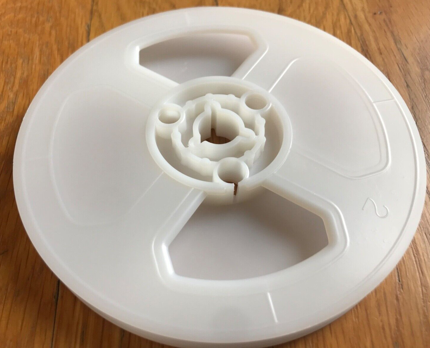 SUPER-8 200 ft. White Plastic Movie Film Reels – BRAND NEW 4-Reel Pack Super 8mm