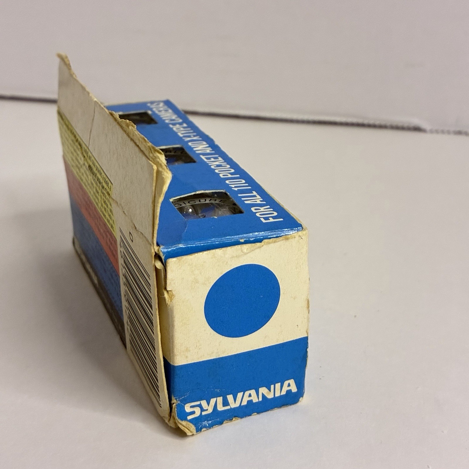 Vintage Sylvania Blue Dot Magicubes 3 Cubes 12 Flashes 110 X-Type Cameras NOS