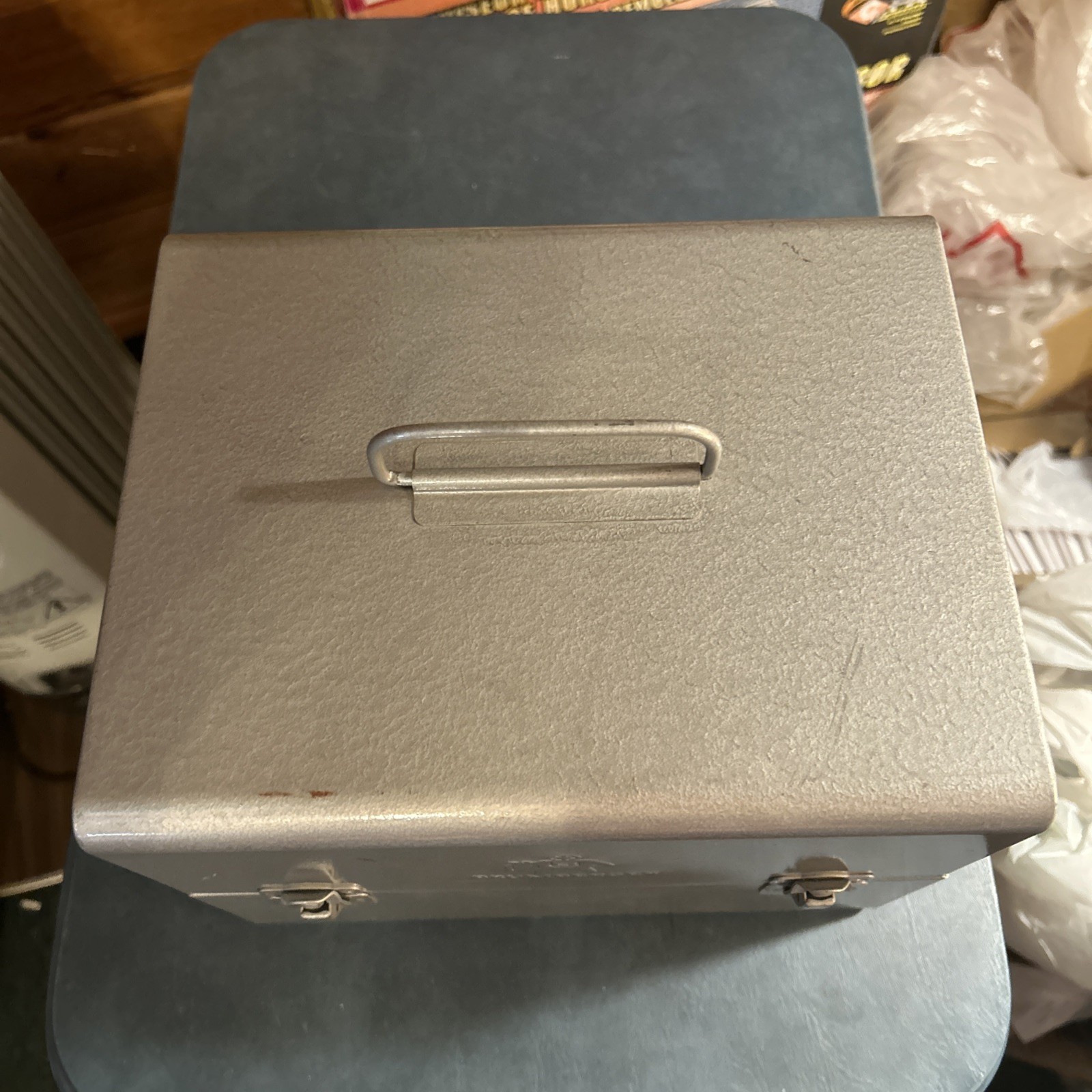 Vintage 50s Brumberger All Metal Movie Reel Box W/2 Empty 7” Cases FREE SHIPPING