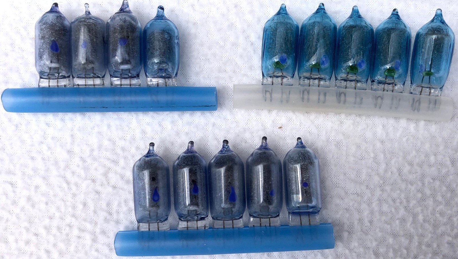 26 Sylvania Blue Dot AG-1B Bulbs & 12 Sylvania AG1 Bulbs – New Old Stock