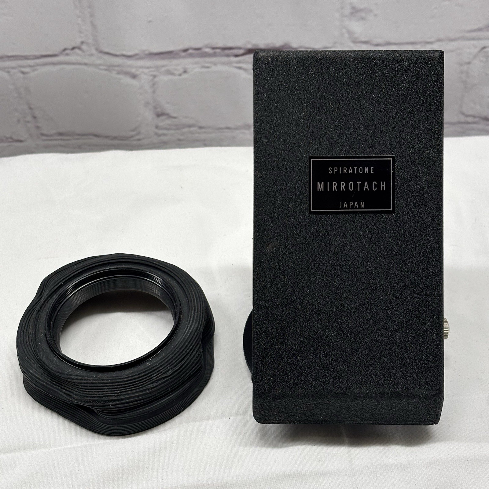Spiratone Mirrotach Mirror Teleconverter Lens 49mm Screw In Japan