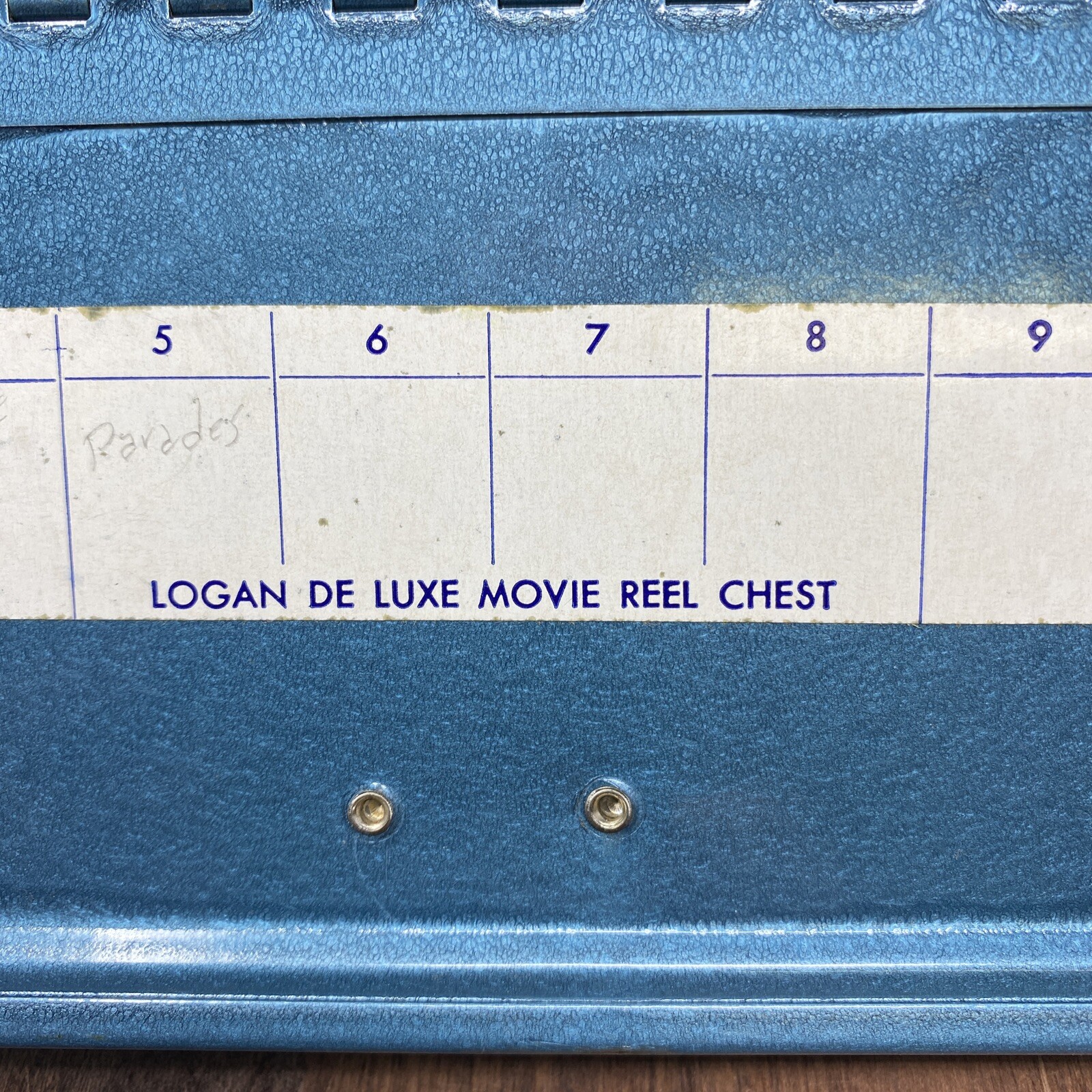 Vintage Blue Logan De luxe Metal 8mm Film Chest Carrying Case-Holds x12 5″ Reels