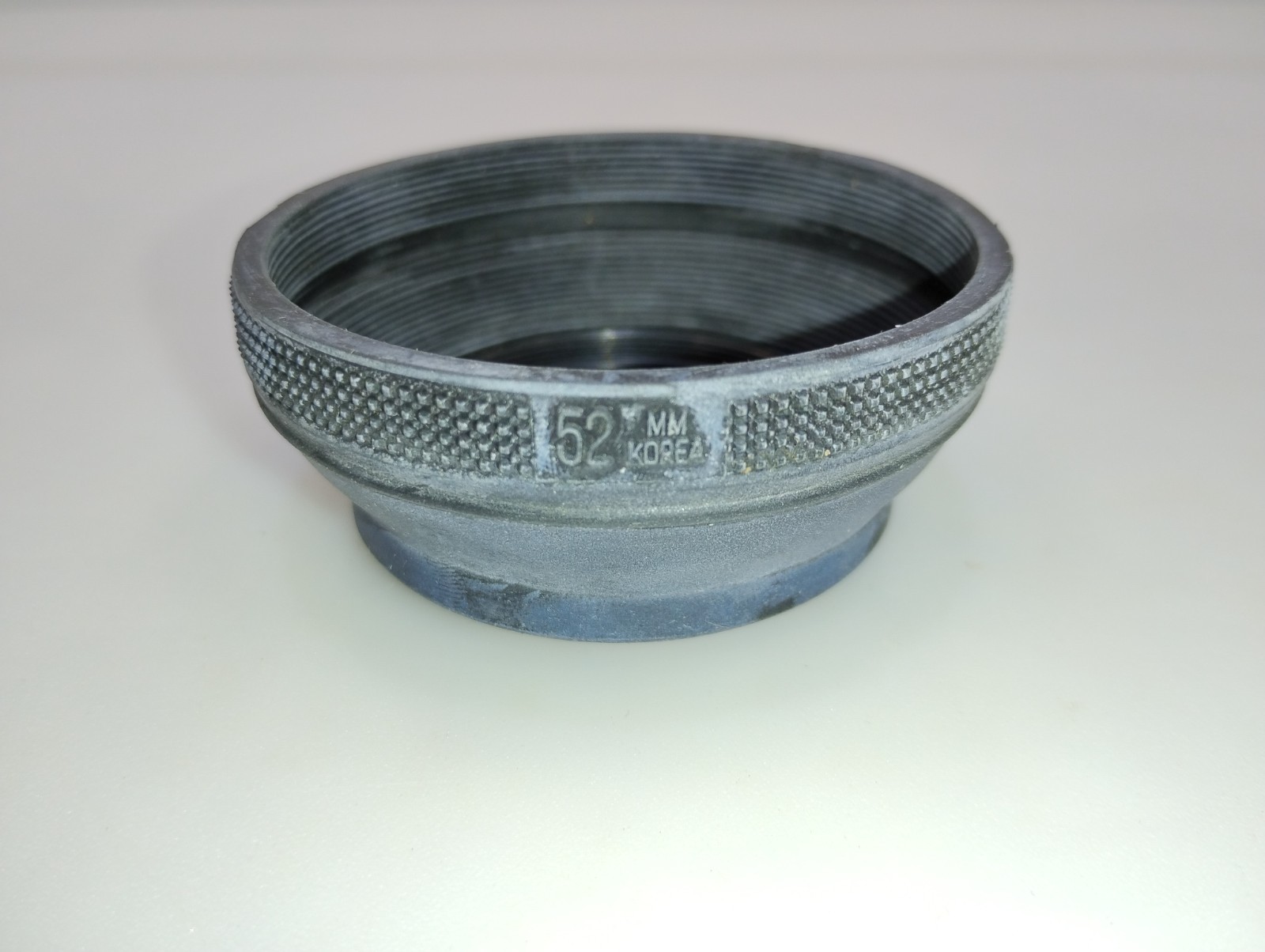 VINTAGE KALT 52mm Collapsible Rubber Lens Hood Shade – NOS / Excellent Condition