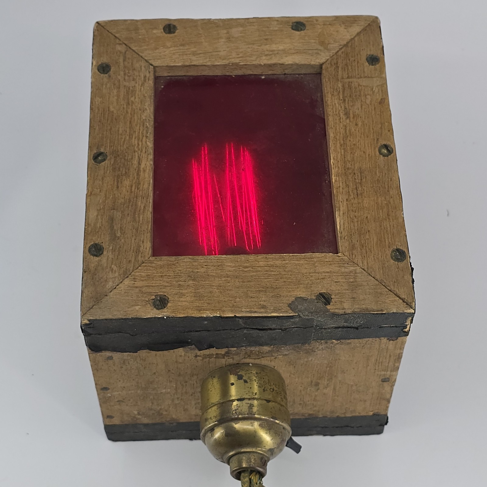 Vintage 1930-40s Dark Room Safelight Box Homemade – Camera Photography