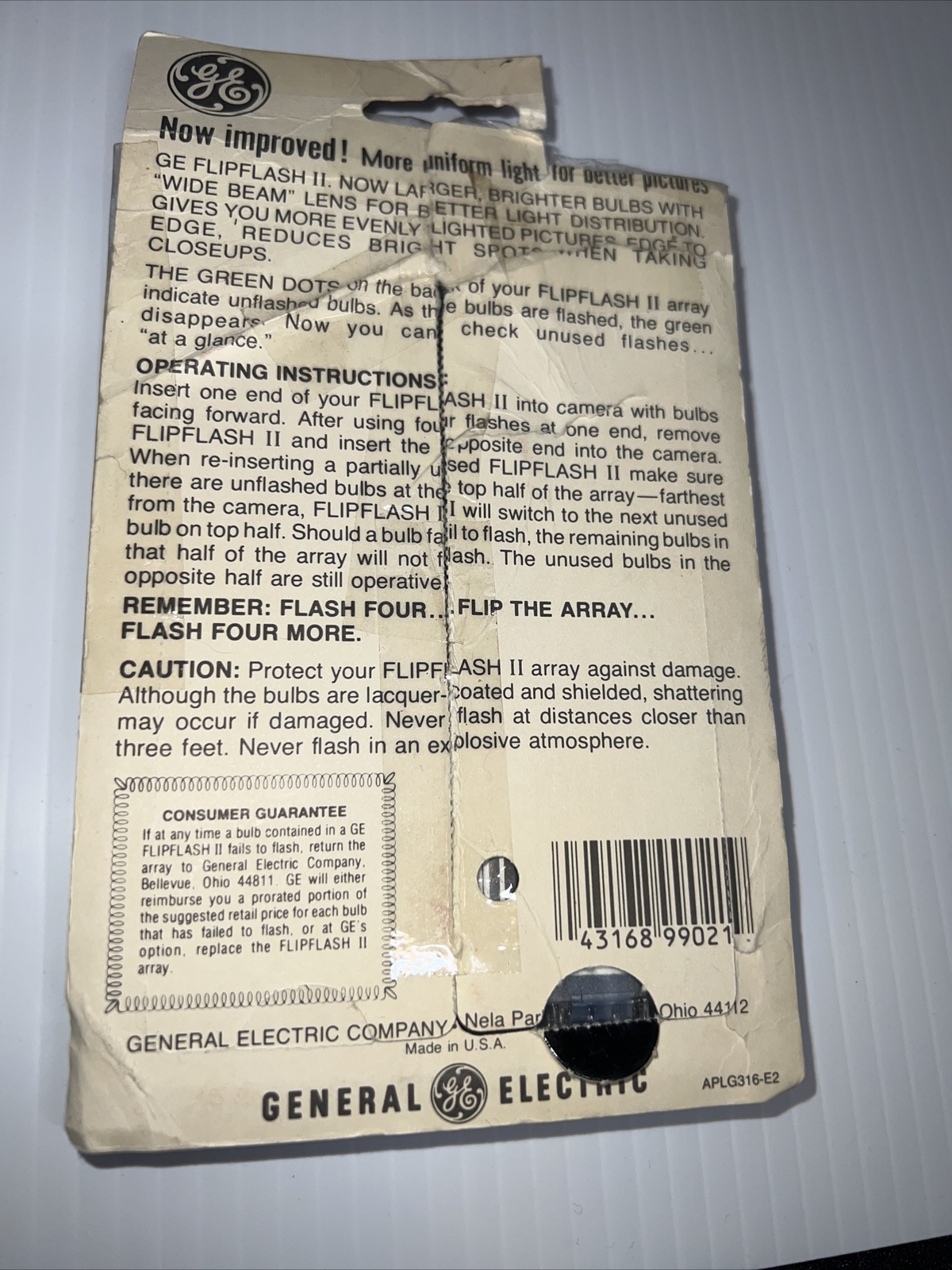GE Flip Flash II Twin Pack Original Packaging 16 Flashes Vintage Retro camera