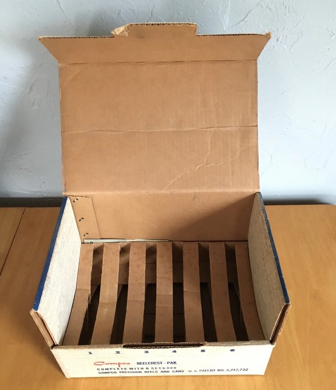 Vintage Compco REELCHEST-PAK Film Reel Storage Chest Box for 8 mm NO CANS EMPTY