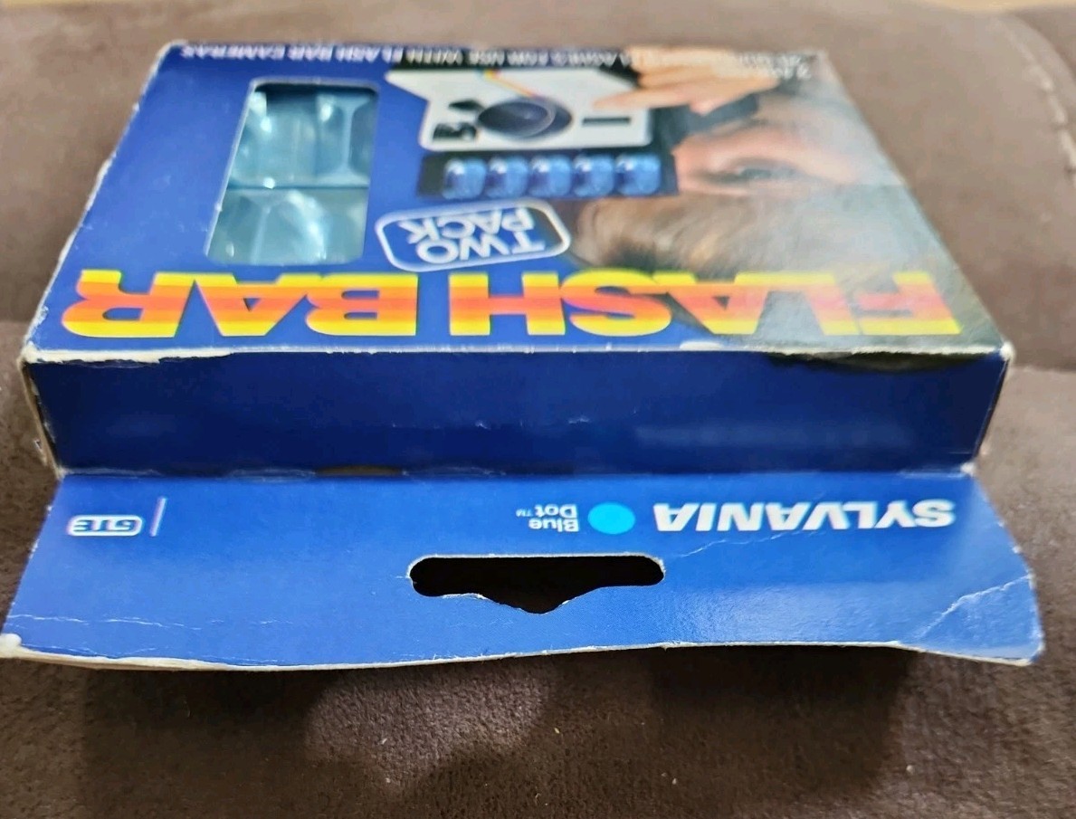 Vintage Sylvania Two Pack Blue Dot Flash Bar 20 Flashes for Camera For Polaroids