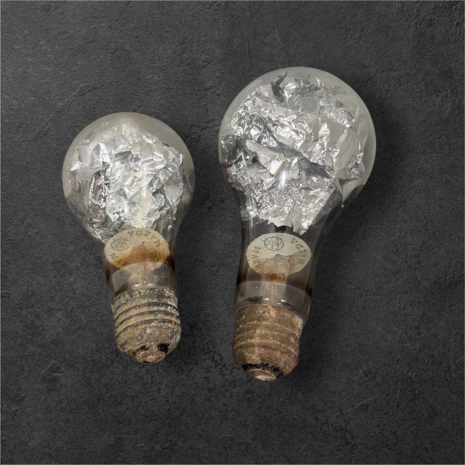 Vintage G.E. Mazda Photoflash Lamp Flashbulb Rare Set of 2 Cave Use – 2 Sizes