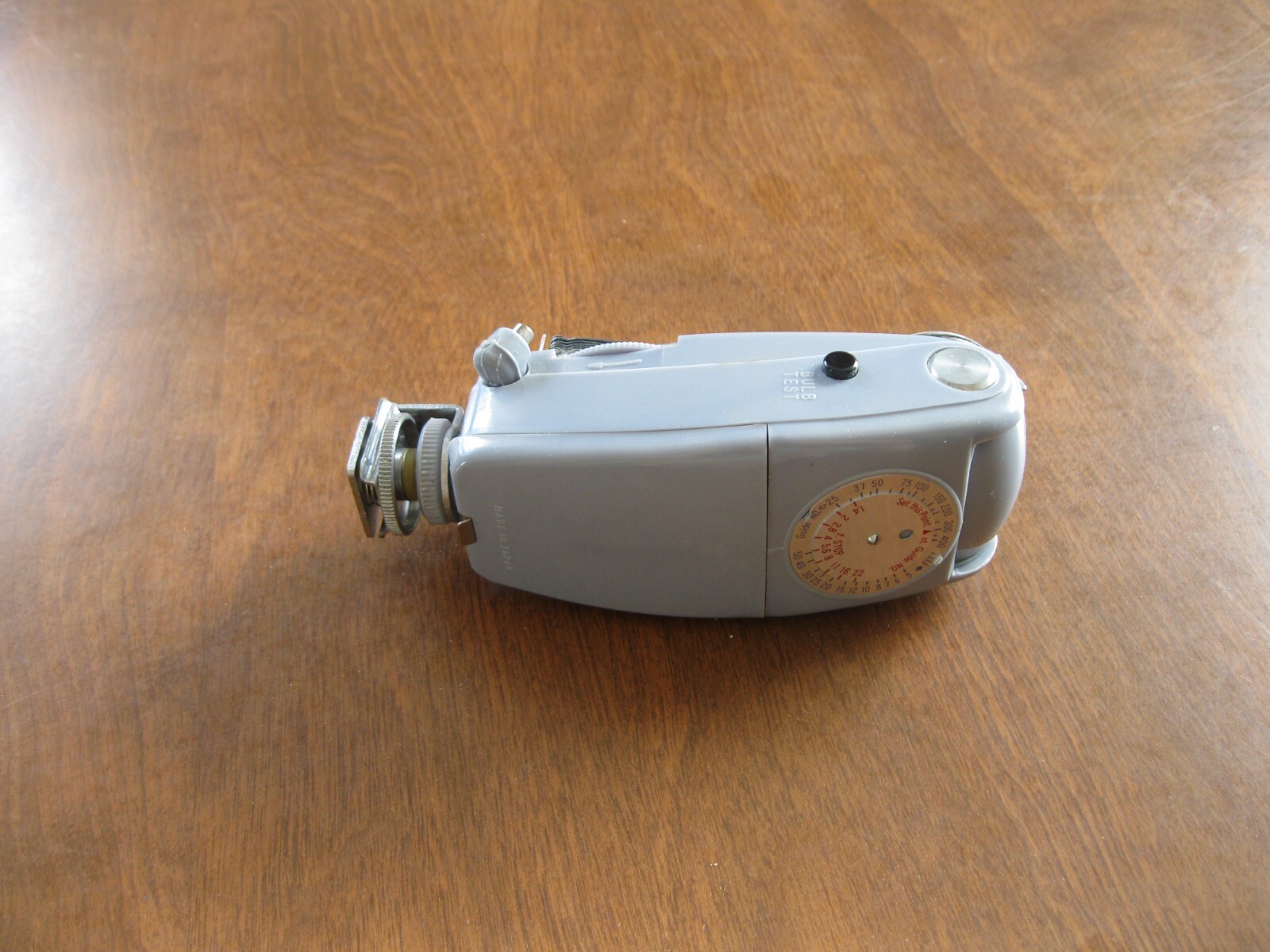 Alpex BC – 605 De Luxe SWIVEL B. C. FLASH GUN – with case & box – Free ship
