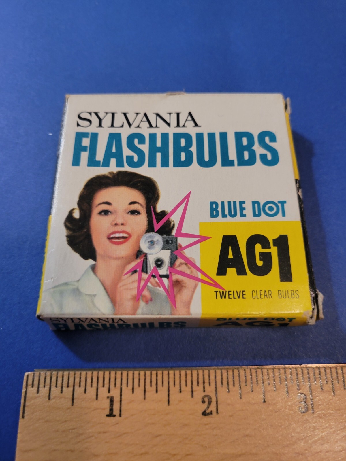 Vintage Sylvania Flashbulbs Blue Dot, AG1 12 Bulbs in Package New in Open Box