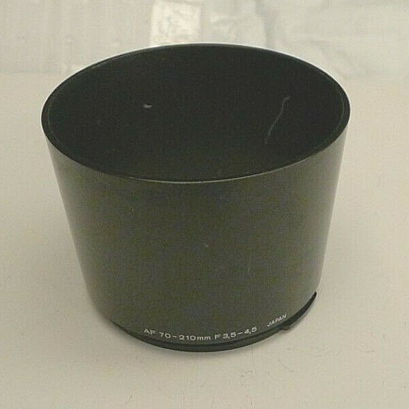 Olympus AF 70-210mm F 3.5-4.5 Lens Hood – Plastic – Japan