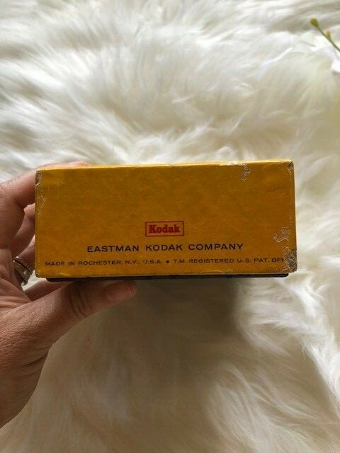 1950’s KODAK EKTAMITE Flasholder with Kodak Generator Flasholder Box Vintage