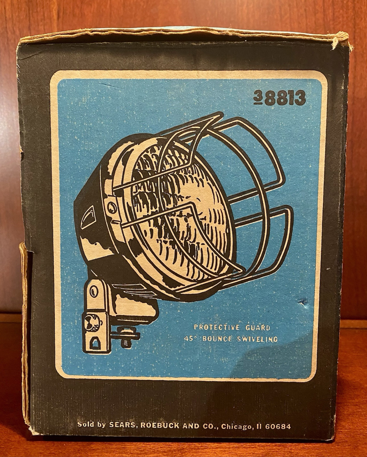 Sears Vintage Sealed Beam Movie Light w/Protective Fits All Super 8 Movie Camera