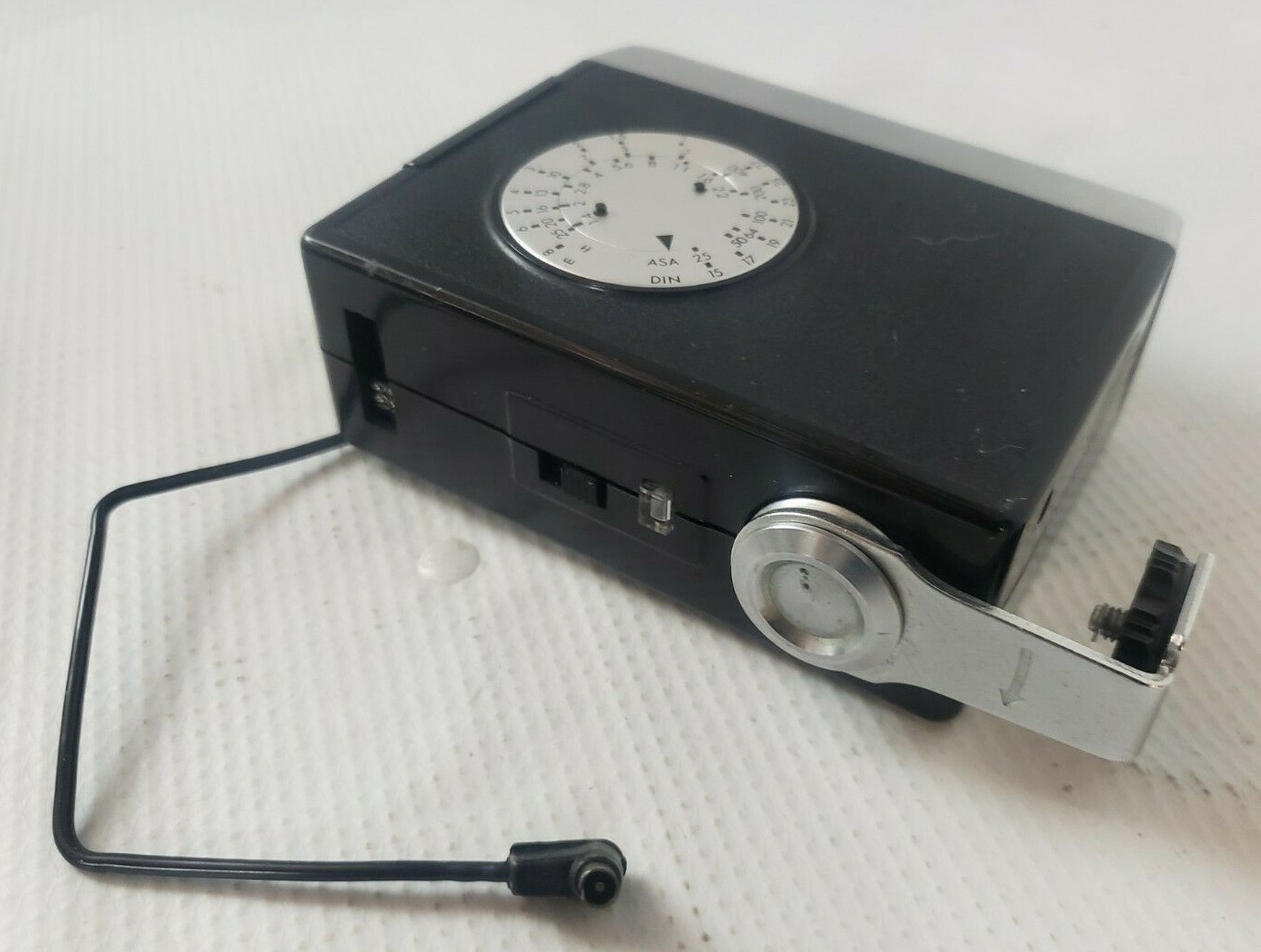 Vintage KAKO 828 Camera Flash W / Cord Japan