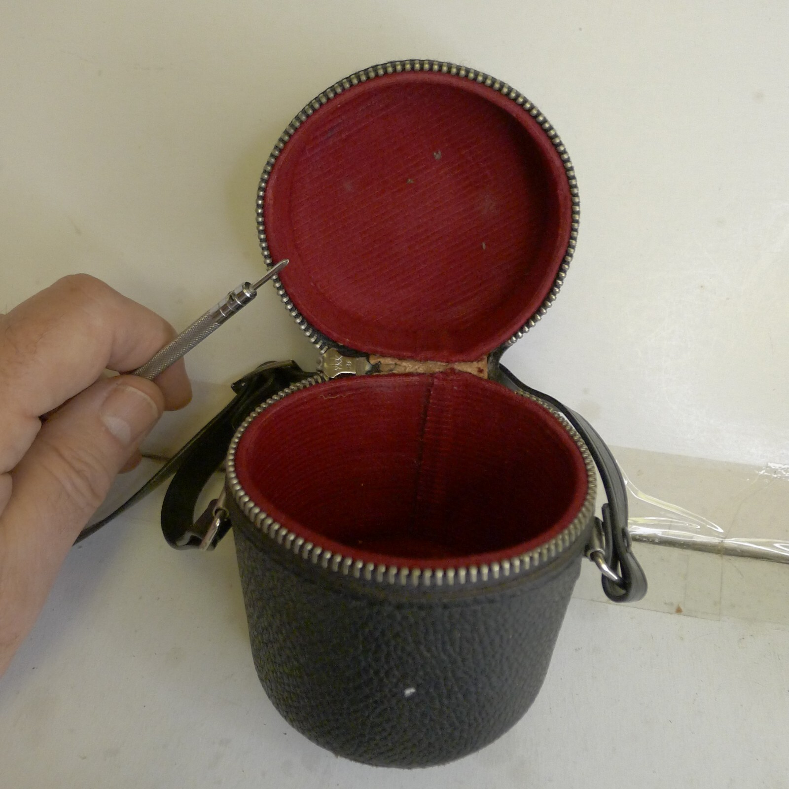 Soligor Zipper Lens Case & End Caps 3 Piece Set for 1:2.8 f=28mm Lens – Vintage