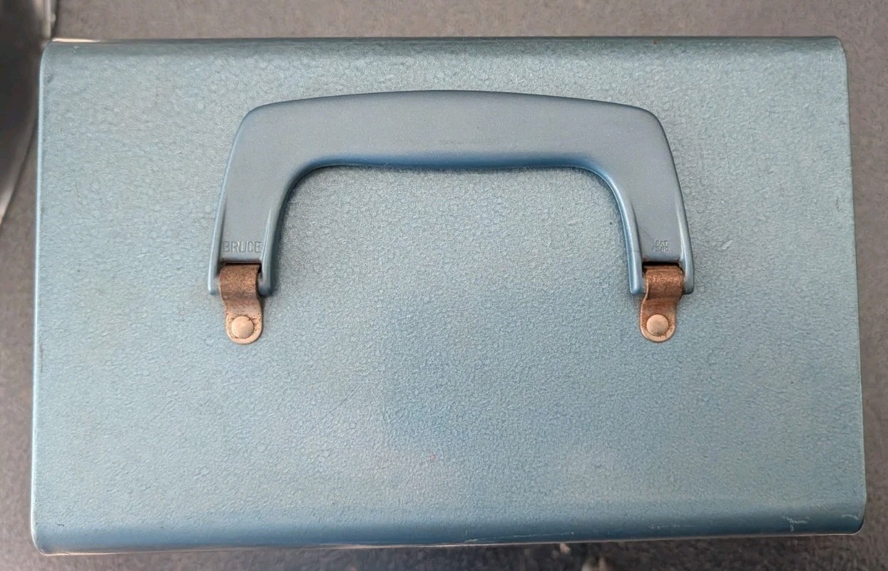Vintage Super 8 /8mm 12 Slot Hinged Metal Film Reel Storage Box Blue