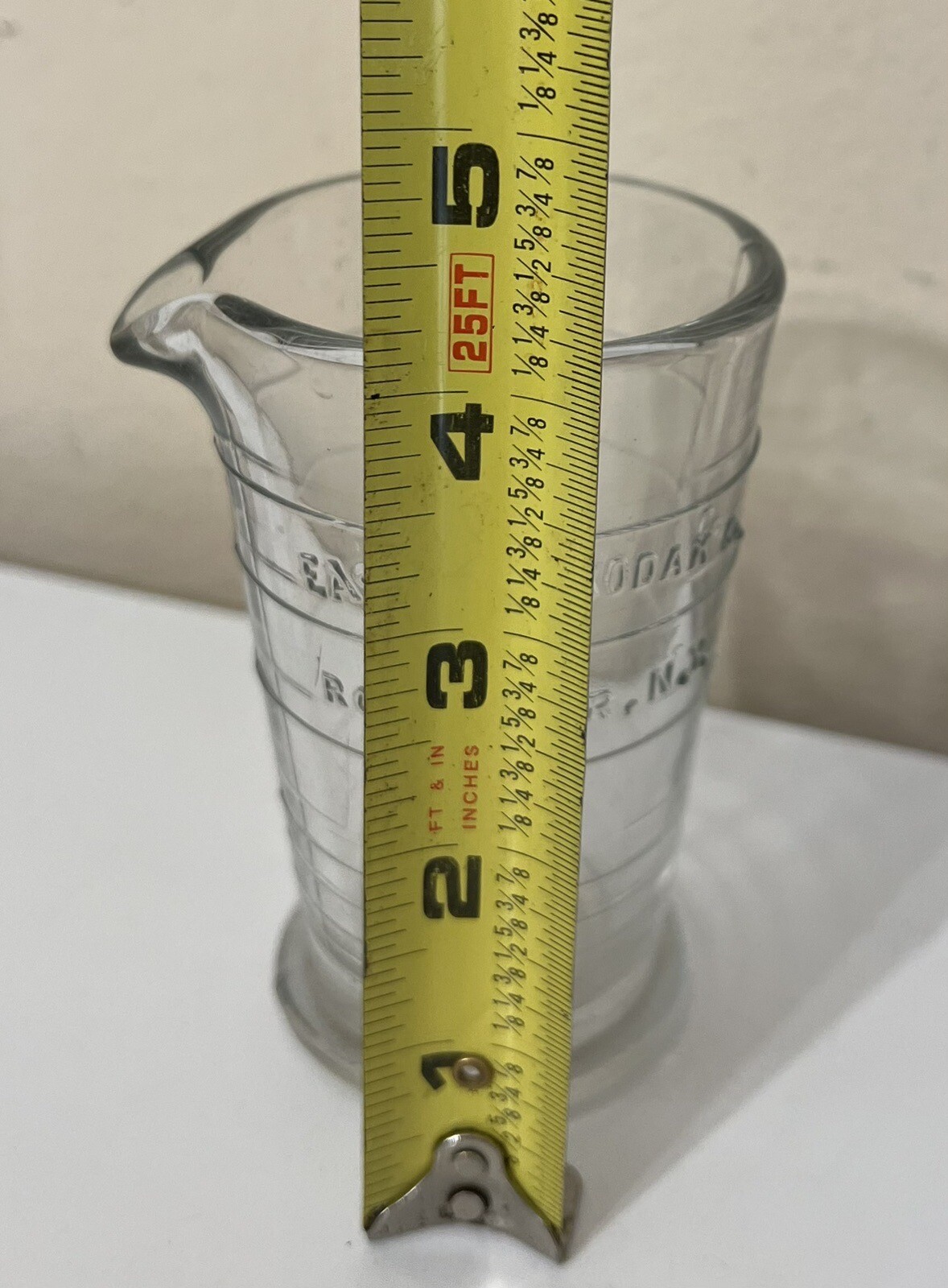 Vintage Eastman Kodak ConPhotographic 4 oz Glass Measuring Beaker Rochester NY