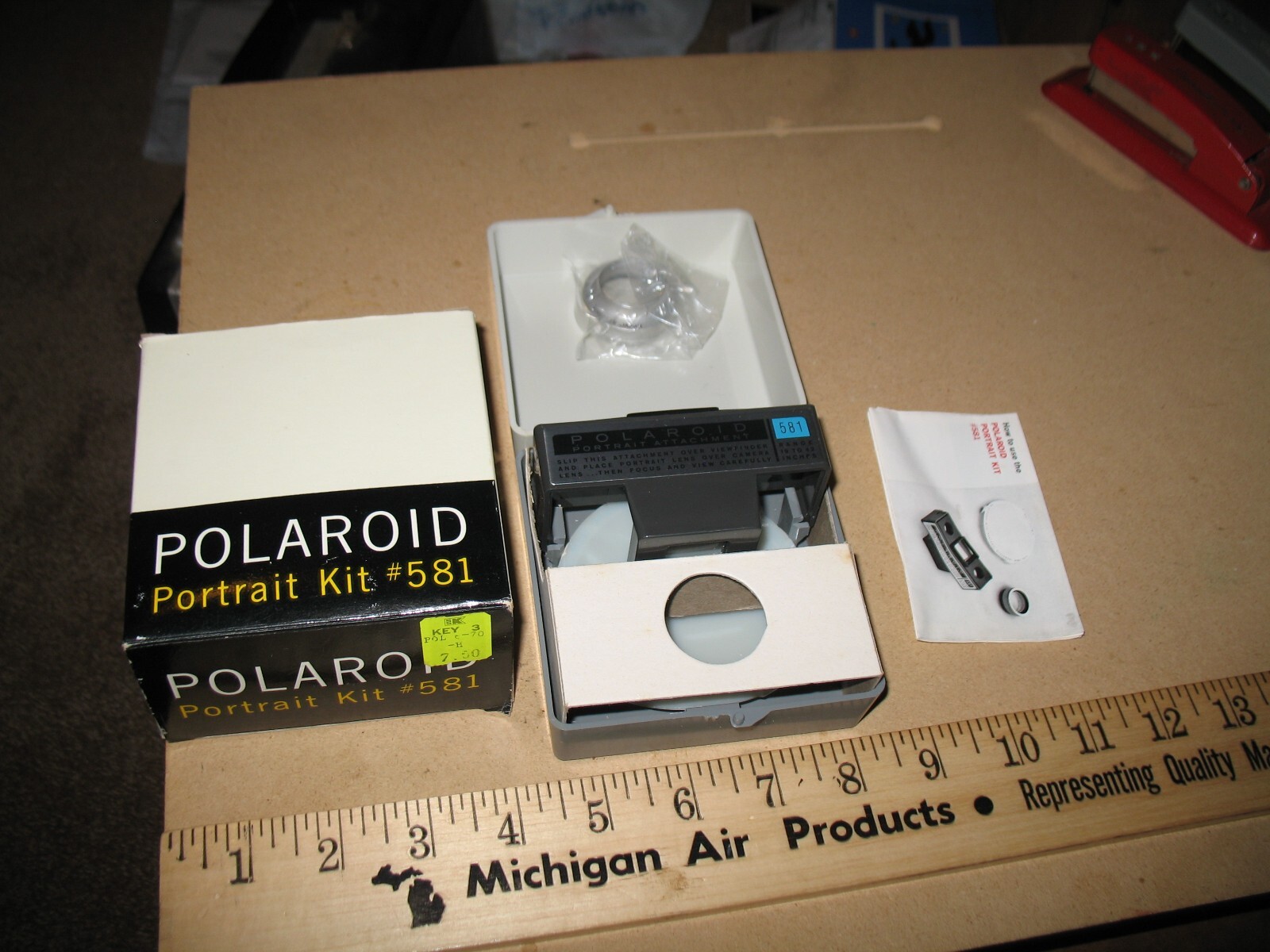 VTG NOS? POLAROID PORTRAIT KIT #581 AUTOMATIC LAND CAMERAS 340 240 230 135 100 +