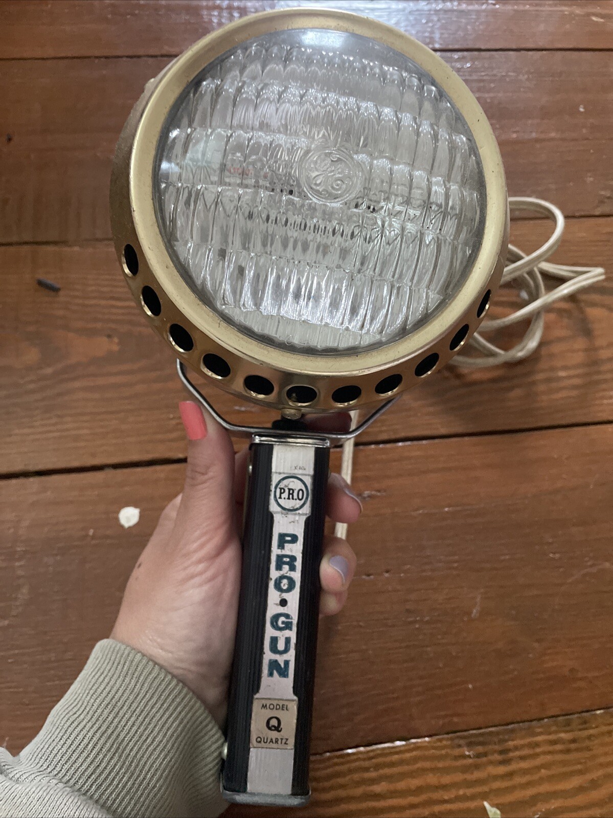 Vintage PRO HI/LO ZOOMLITE Photographic Research Equipment Sylvania Spotlight