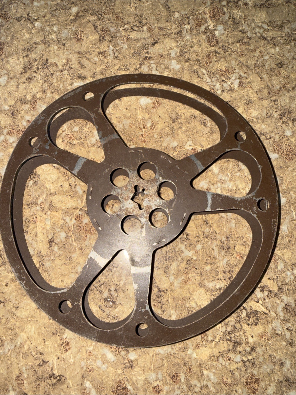 16 mm VINTAGE Motion Picture Film Projector Reel Empty 7″ Brown